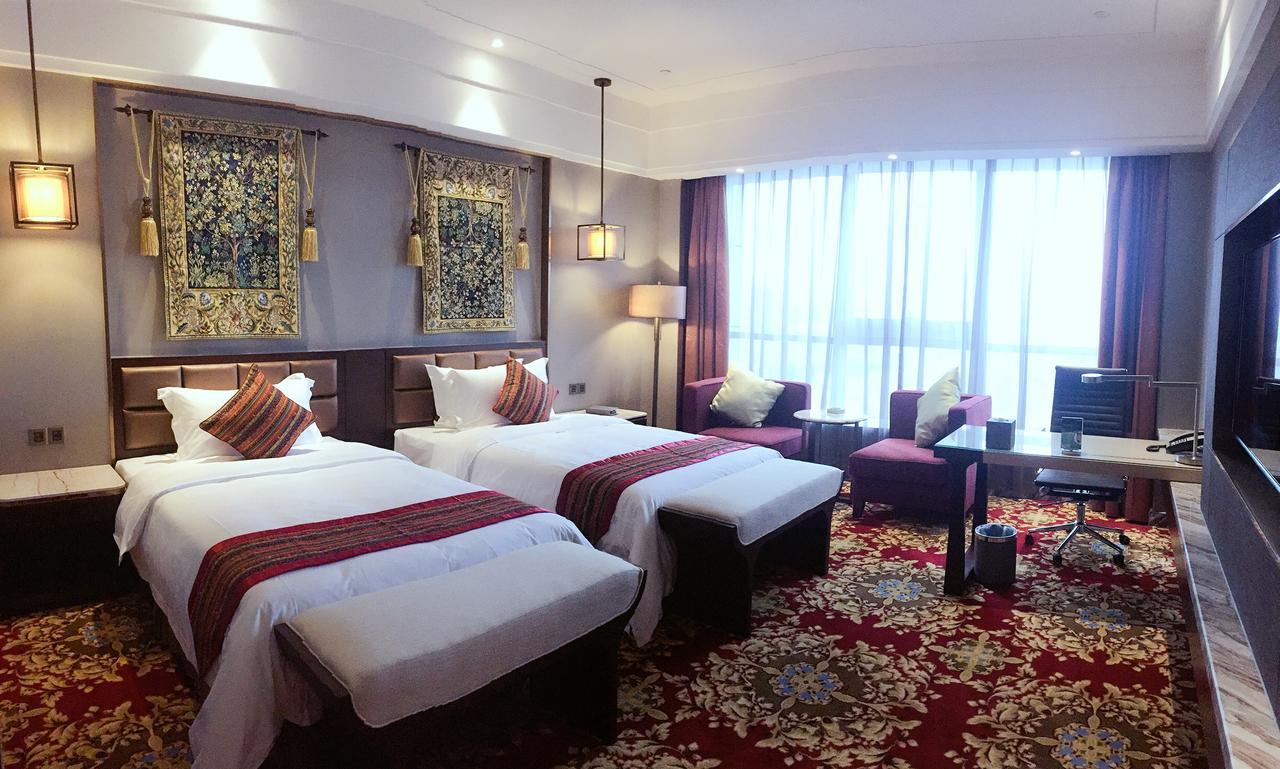 Zhongshan Guzhen Huayu Landmark Hotel Exterior foto