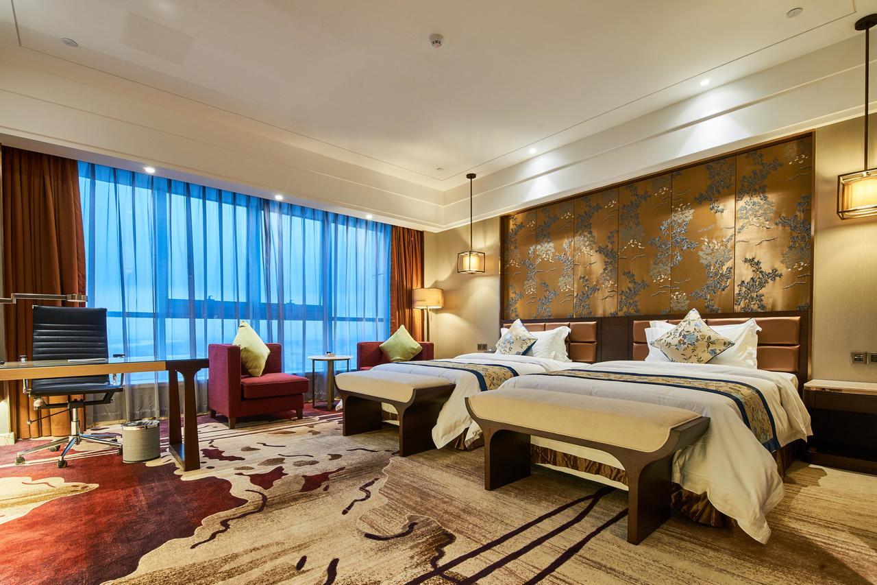 Zhongshan Guzhen Huayu Landmark Hotel Exterior foto