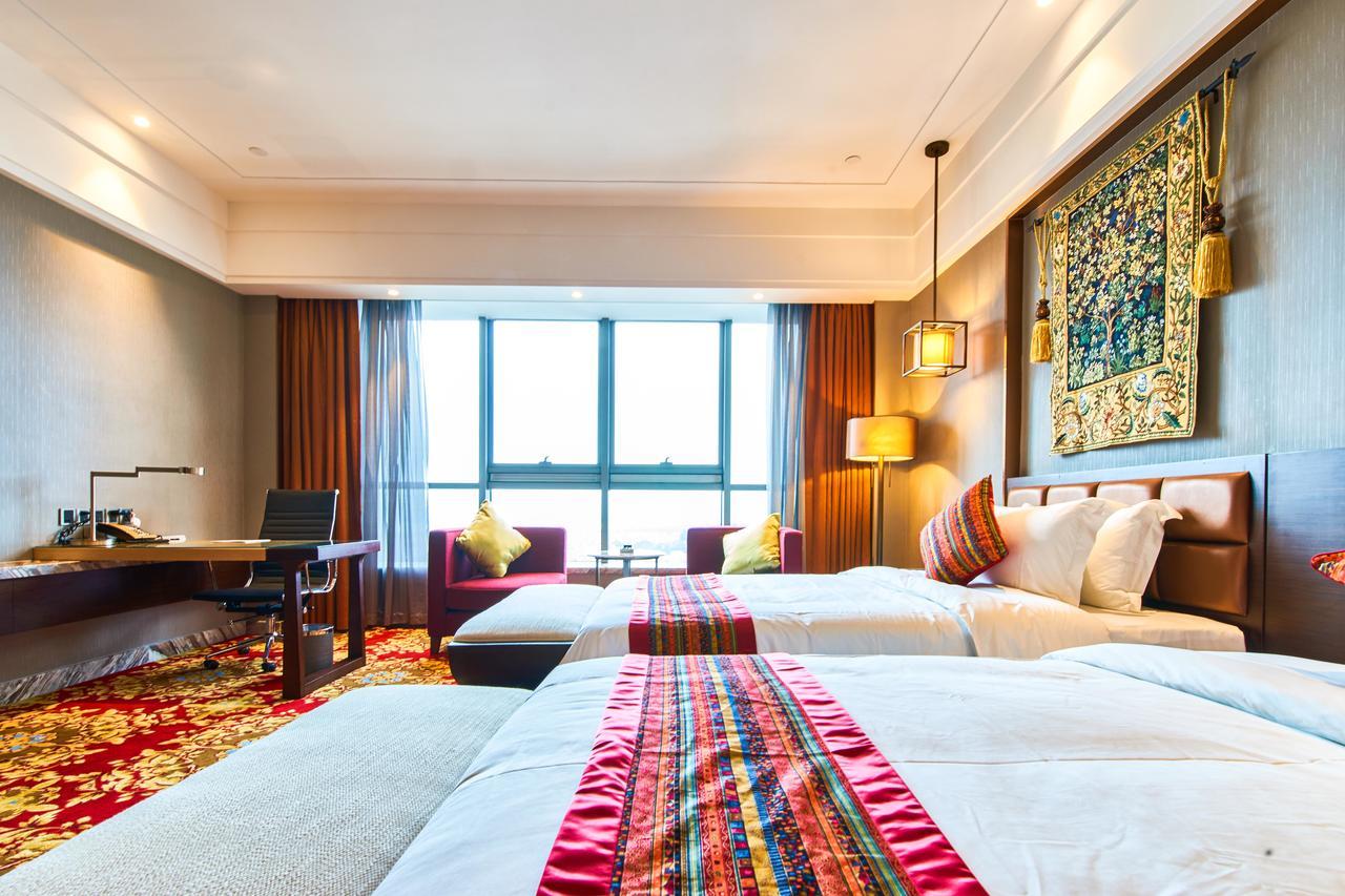 Zhongshan Guzhen Huayu Landmark Hotel Exterior foto