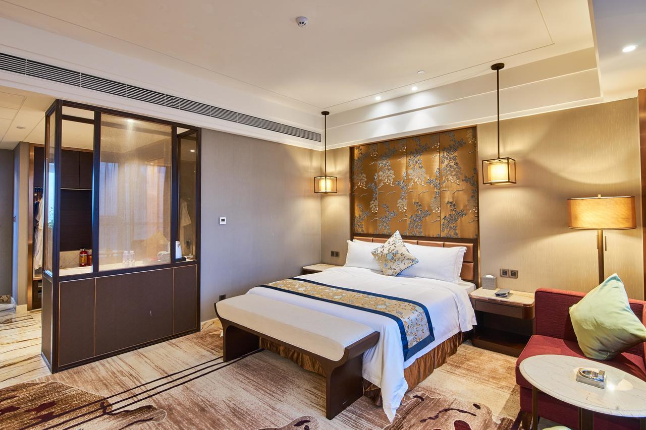 Zhongshan Guzhen Huayu Landmark Hotel Exterior foto